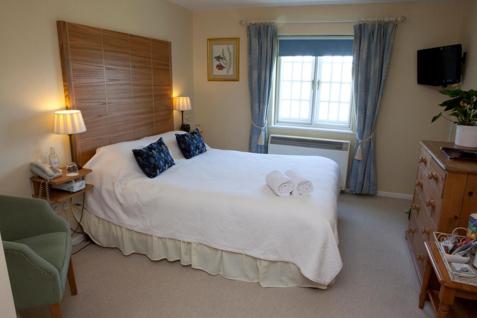 Yalbury Cottage Higher Bockhampton Room photo