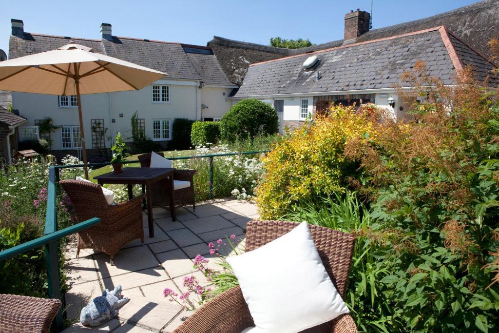 Yalbury Cottage Higher Bockhampton Exterior photo